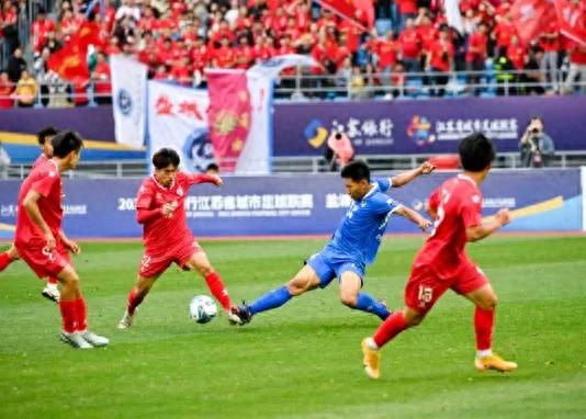 全国前三配资平台 “苏超” 爆火出圈, 金陵体育股价5天翻倍, 业绩能否撑起高估值?